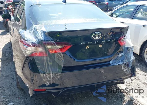 2021 Toyota Camry Se Awd z USA, uszkodzony, nr VIN 4T1G11BK4MU042911